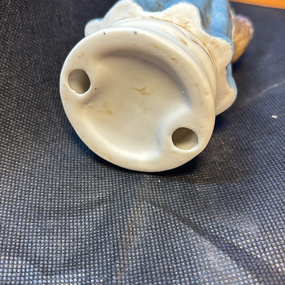 Vintage Homco Ceramic Woman Figurine with Basket of Grapes. Collectible - Picture 3 of 4